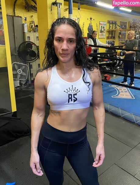 Amanda Serrano star du porno de haute qualité galerie