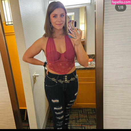 milf échangiste uniquementfans sexy nue archive