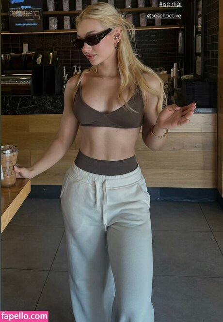 lingerie ébène onlyfans pornographique gratuit photos