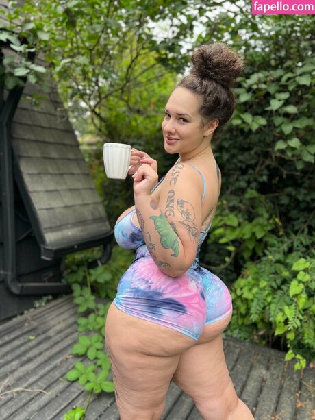 ASSZILLA art star du porno images