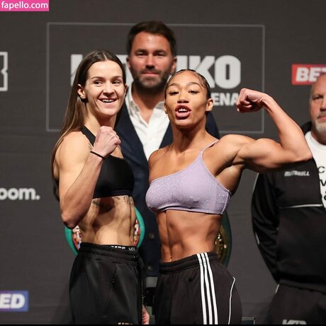 Alycia Baumgardner Profilfoto