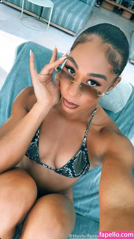 Alycia Baumgardner nus de stars du porno photo