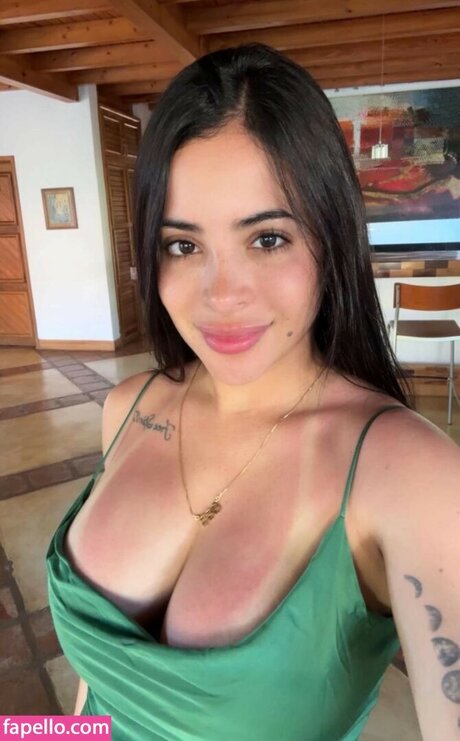 Gabriella Monasterios actrice nue images