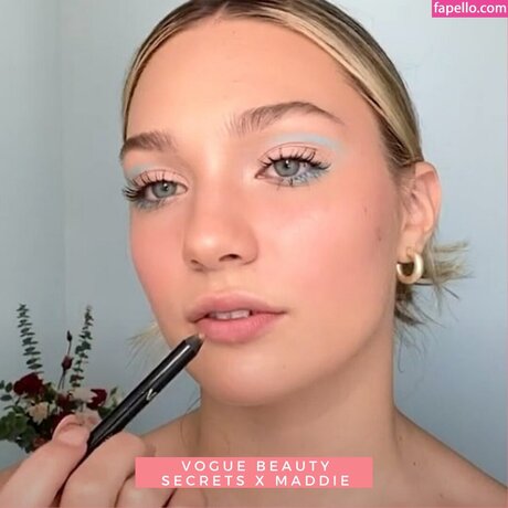 maddieziegler étoile chaude img