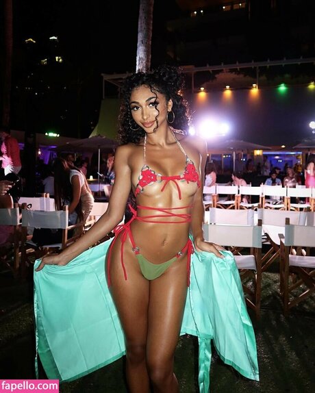 Jaya Araye Williams étoile adulte image