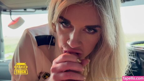 rousse solo onlyfans beau nu photo