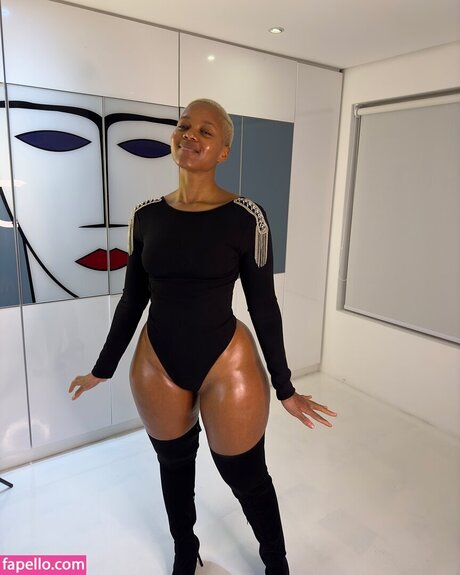 Faustina Thobakgale meilleure star du porno galeries