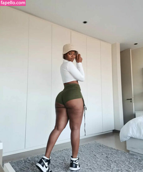 Faustina Thobakgale actrice adulte images