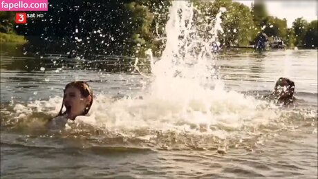 Josefine Preu_ jolie étoile des photos