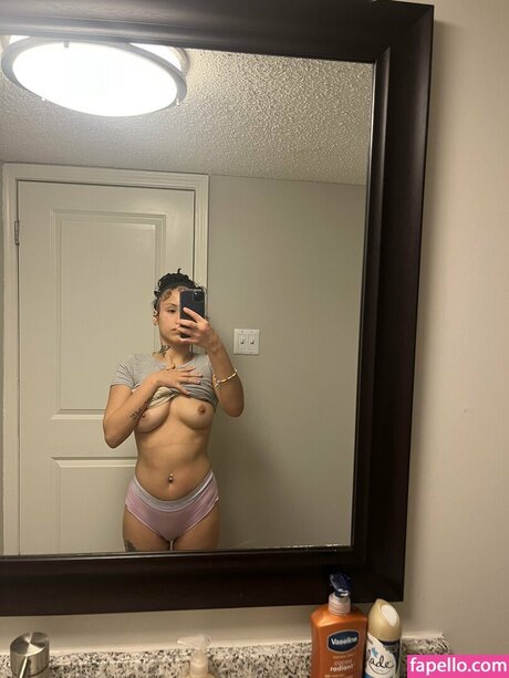 Heavdavirgo star du porno exclusive photo