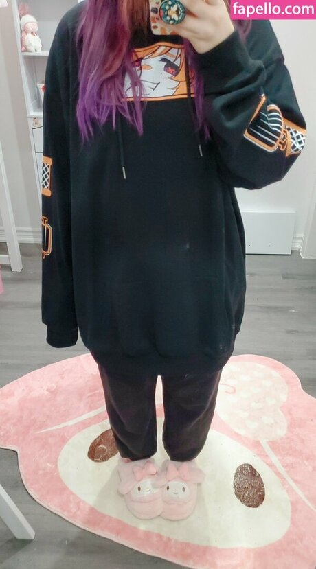 Immy Bisou modèle parfait des photos