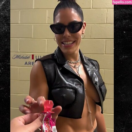 kelseyplum modèle porno photos