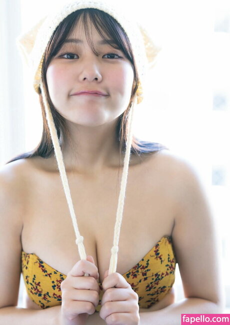 Tanaka Miku jolie étoile galeries