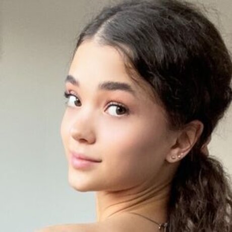 Lola Alphy mannequin photos