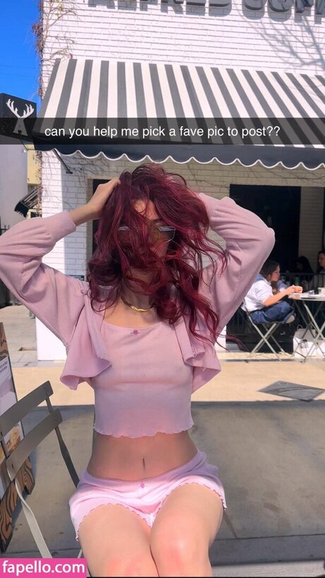 Jessie Paege star du porno en haute qualité archive