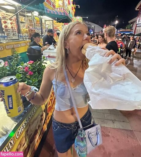 Mary Kate Willis star du porno en haute qualité image