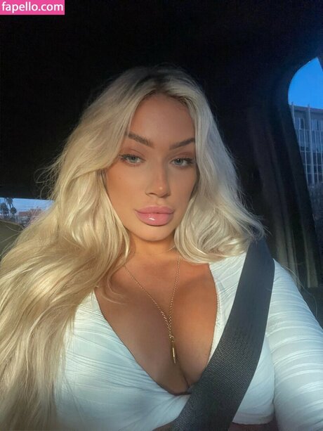 TaylorAnderson101 mannequin des photos