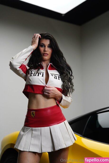 Bea Priestley modèle adulte archive