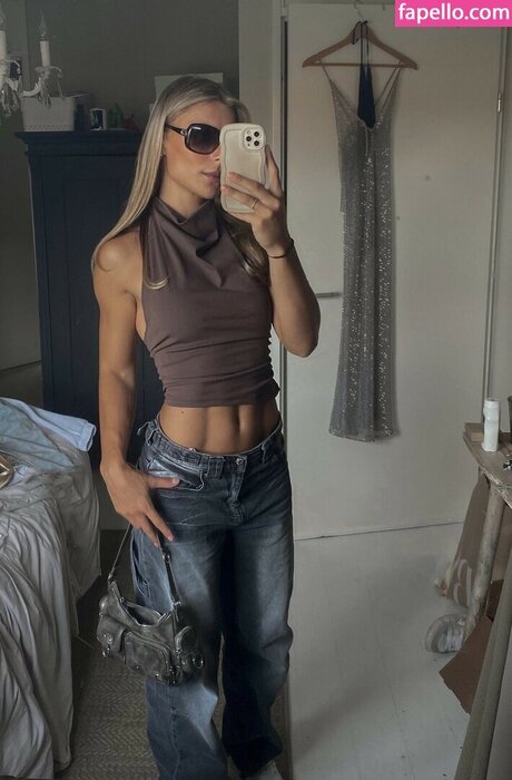 Demi Van Den Wildenberg modèle de sexe images