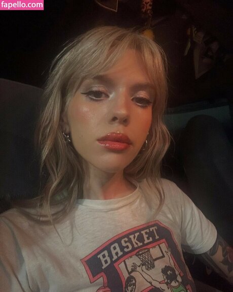 Kat Madeira modèle magnifique photo