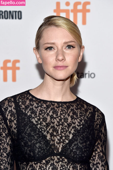 Valorie Curry belle actrice photo