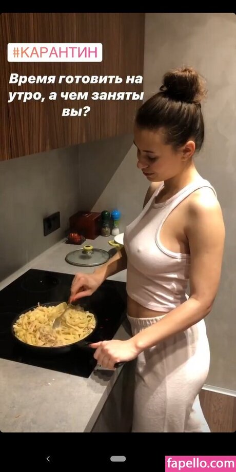 asi mikovich modèle sympa photos