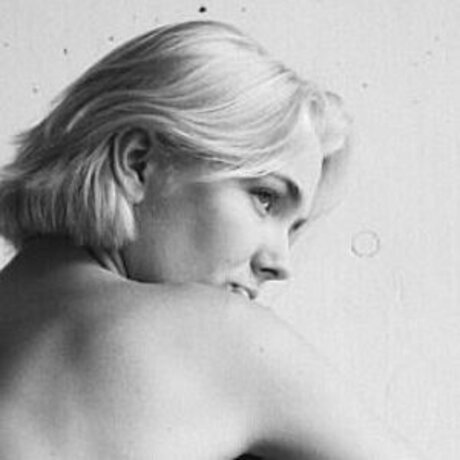 Sofia Kondra modèle porno galerie