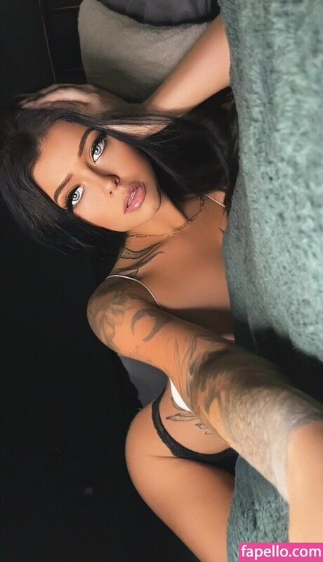 Amberlynnwhite modèle sympa des photos