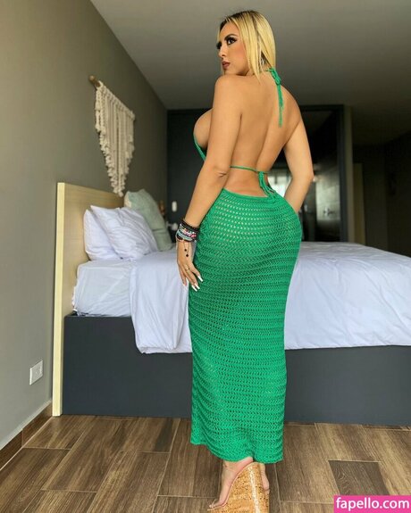 Kimy Leveron actrice porno archive