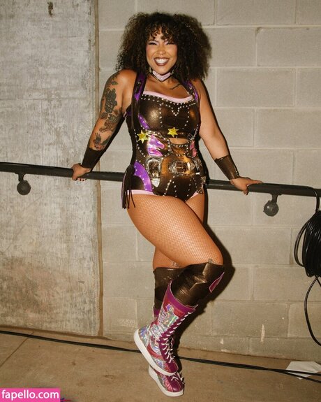 Willow Nightingale star du porno xxx collection