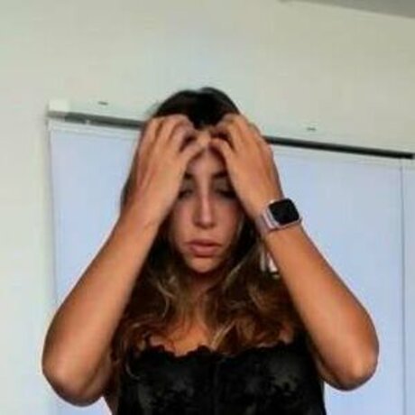 jeunes nus onlyfans belle définition img