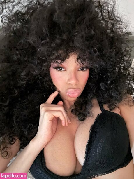 soleiljolina haut de star du porno des photos