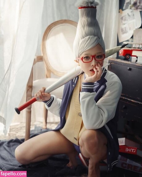 Denkakeke modèle sexy image