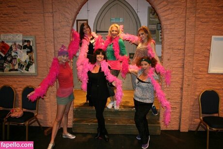 Faye Tozer actrice xxx photo