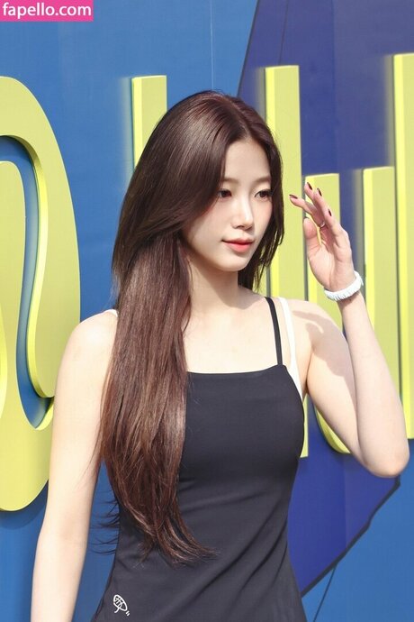 Kazuha Nakamura_ star du porno de haute qualité img