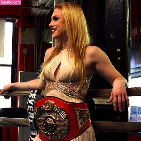 Heather Hardy modèles nus galerie