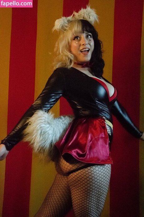 CubeCosplay sexe de star du porno des photos