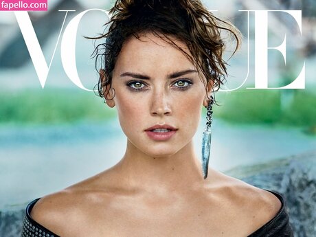 daisyridley étoile nue img