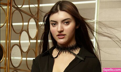 Julia James étoile sympa archive