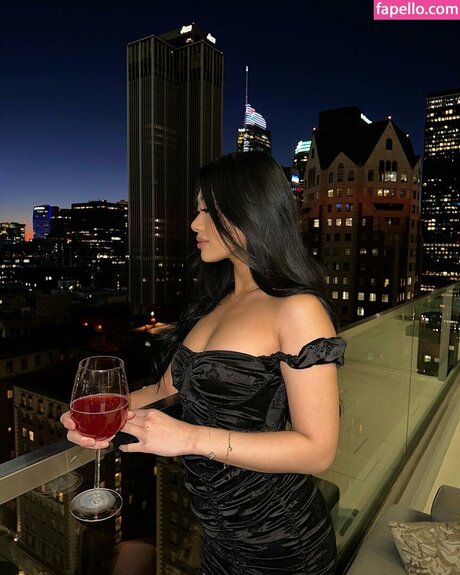 julienneby star du porno érotique des photos