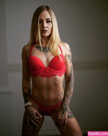 Miri Brook star du porno gratuit image