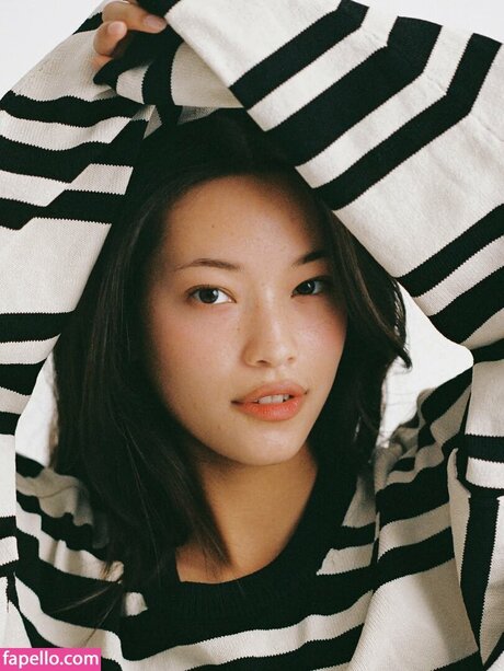 Sunjos asmr star pornographique des photos