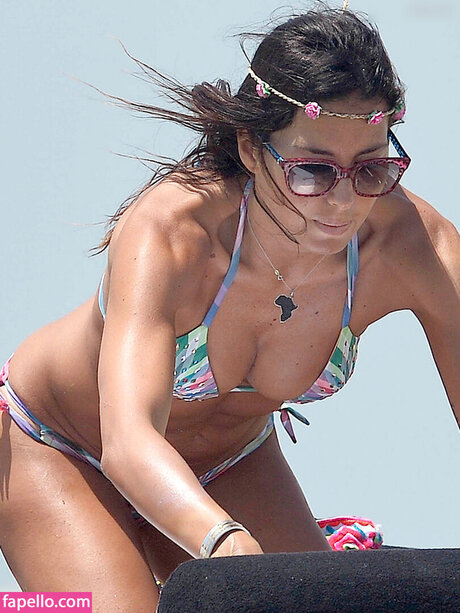 Elisabetta Gregoraci star érotique galerie