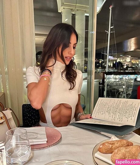 Elisabetta Gregoraci jolie actrice img