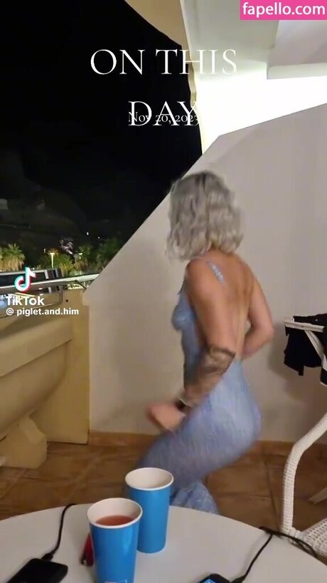 Piglet And Him actrice érotique photos