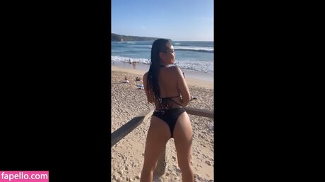 Leona Thai sexe star image