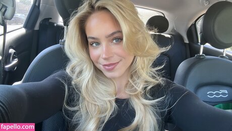 Alexa Blair Robertson art de star du porno galerie