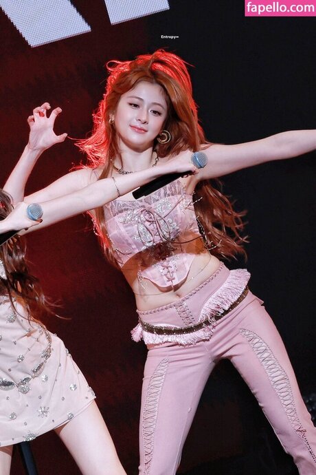 Huh Yunjin_ star du porno belle img