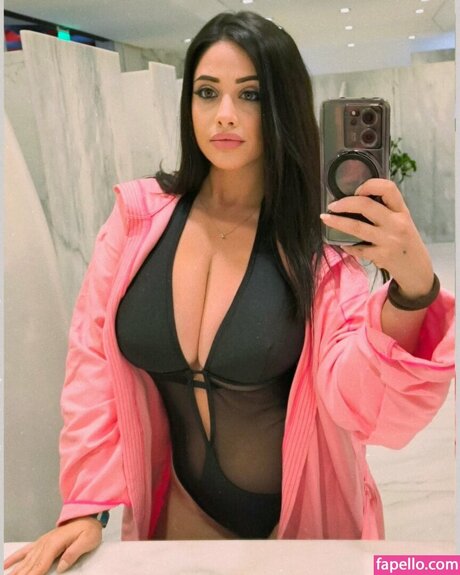 Michela Santoboni modèle archive