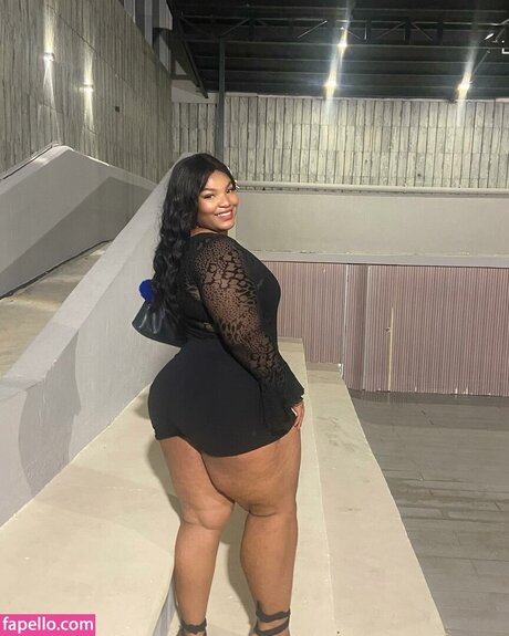 Airam Natt actrice de nus des photos